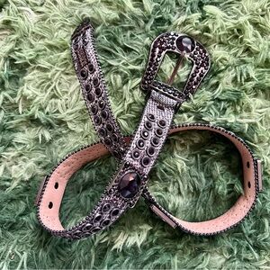 Like new black studded BB Simon belt